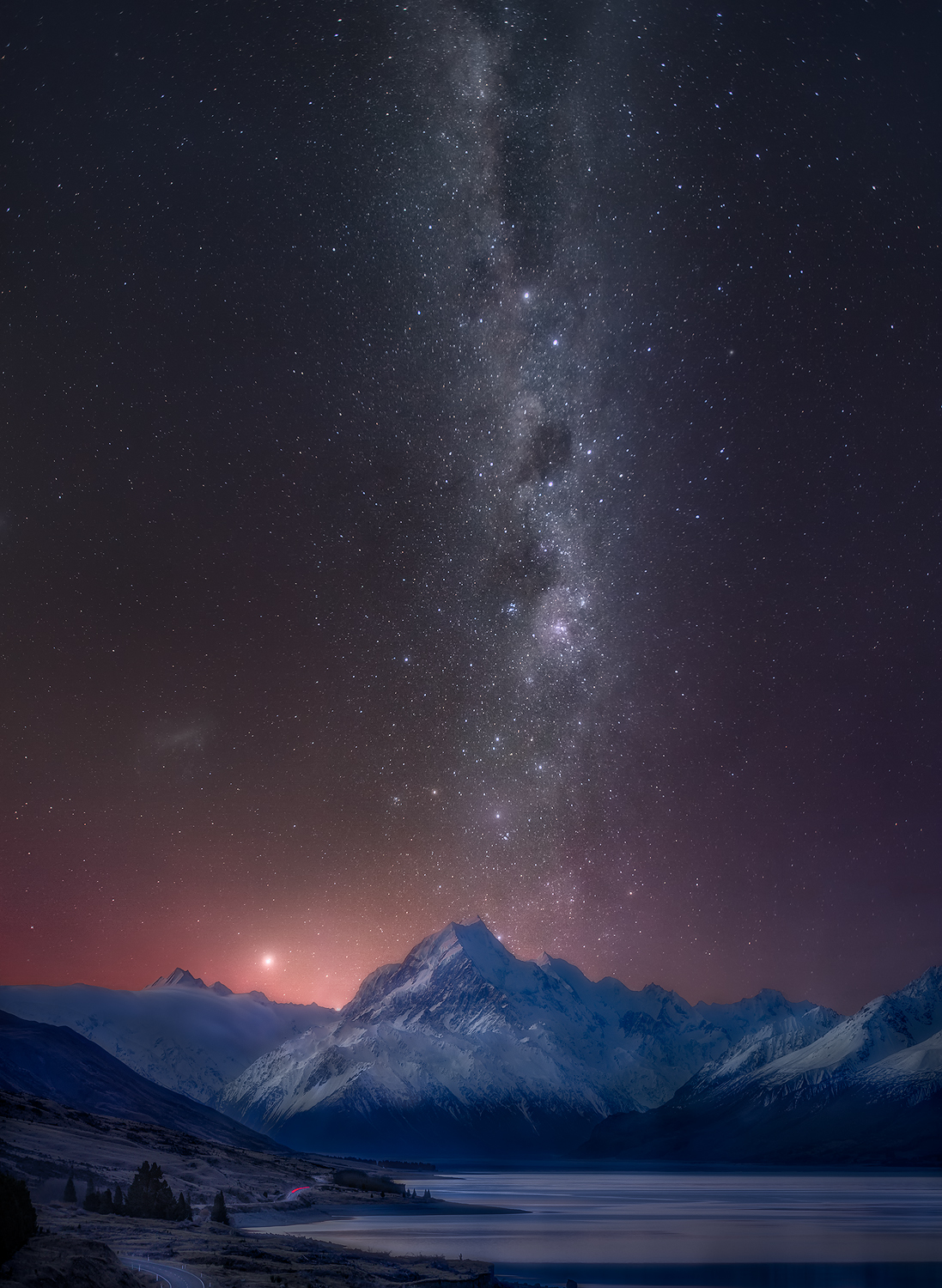 Aoraki Mount Cook National Park at Night Astro, New Zealand 6 day tour | We Are Raw Photography